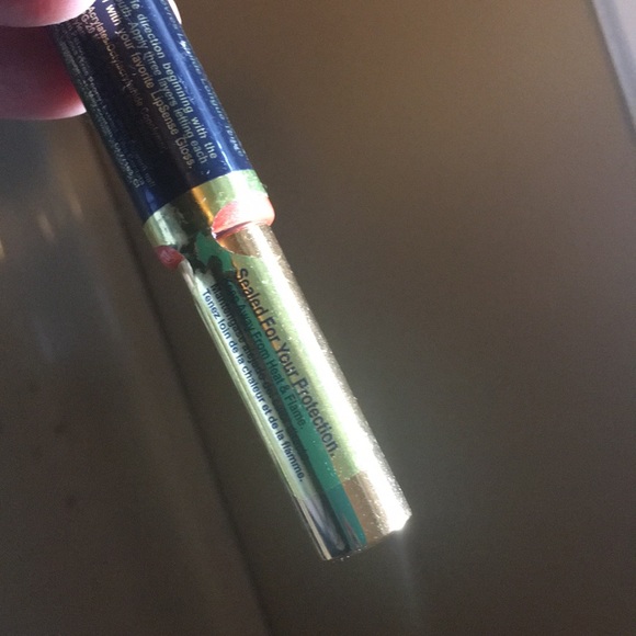 Lipsense - Picture 2 of 2